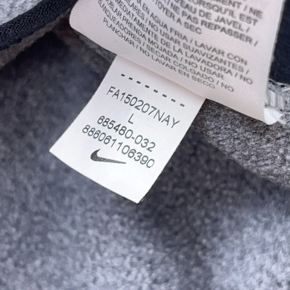 Nike Hoodie Women Large Gray Black Therma Fit Sweatshirt Sweater Performance A72
